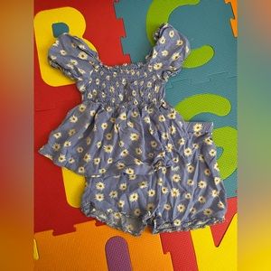 Girls Daisy flower shorts matching set